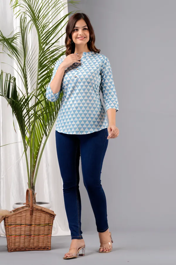 Chic_Cotton_Kurta:_Elevate_Everyday_Style