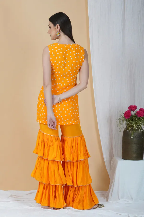 Suit_Set_Georgette_Printed_Yellow_Polka_Dots_With_Embellished_Dupatta