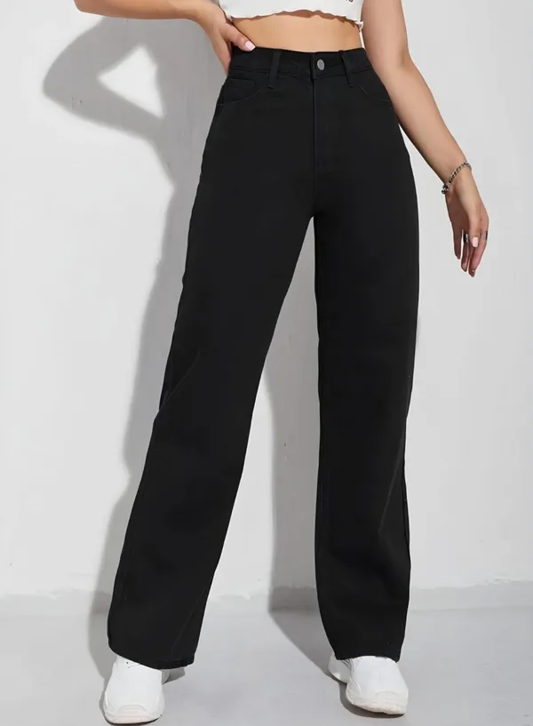 Mirc_Z_Black_Zip_Fly_Stylish_Pocket_Straight_Fit_Denim_Jeans_For_Women