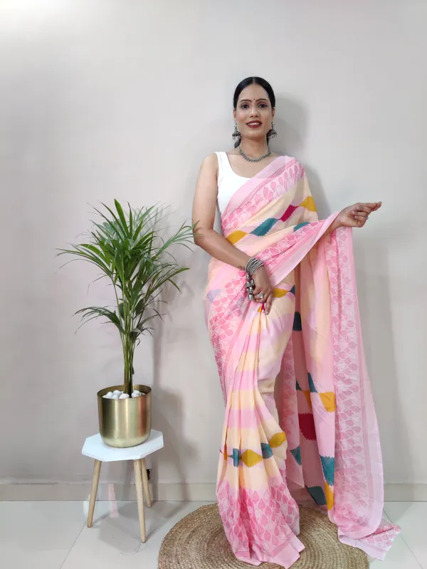 Ready_To_Wear_Beautiful_Digital_Printed1_Min_Saree