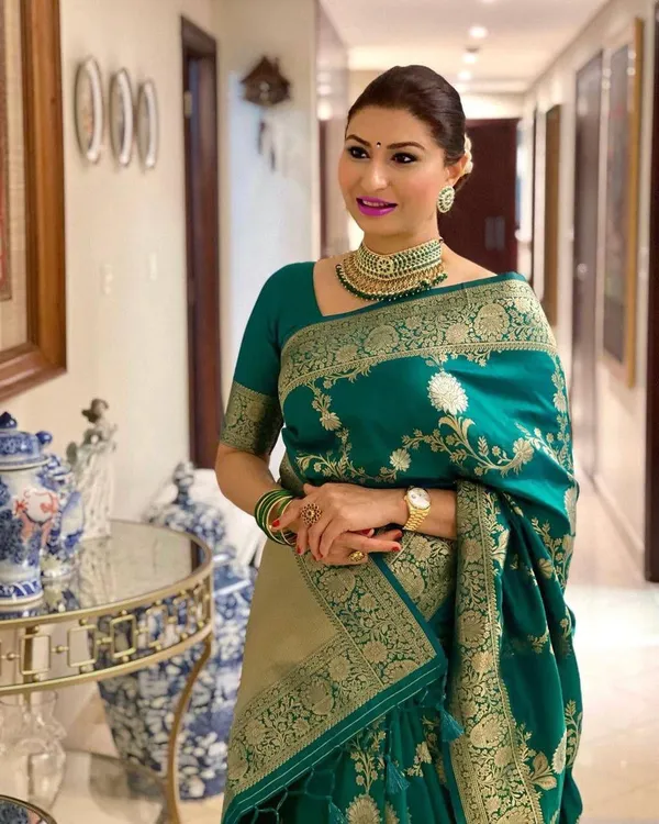 Gandhi_Soft_Banarasi_Silk