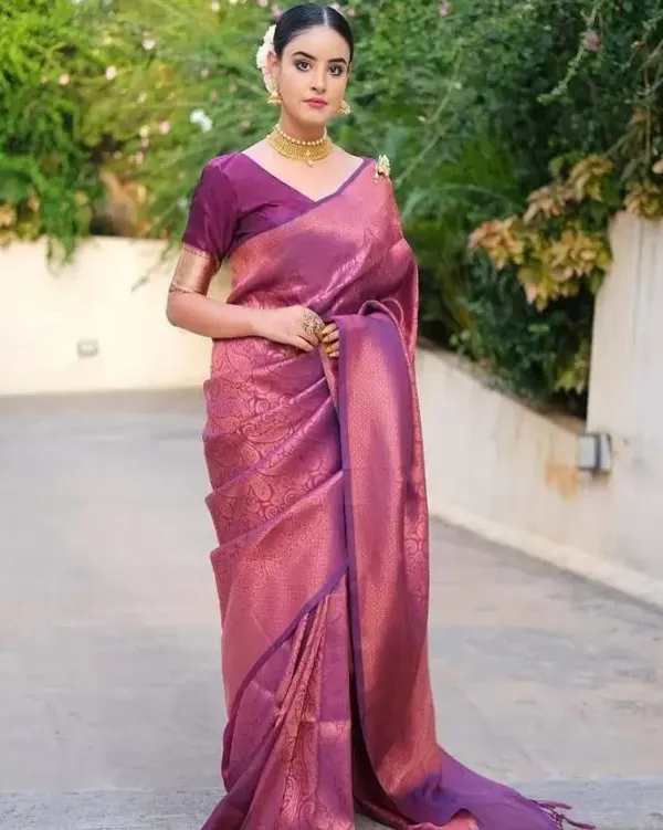 Woven_Kanjivaram_Jacquard,_Pure_Silk_Saree