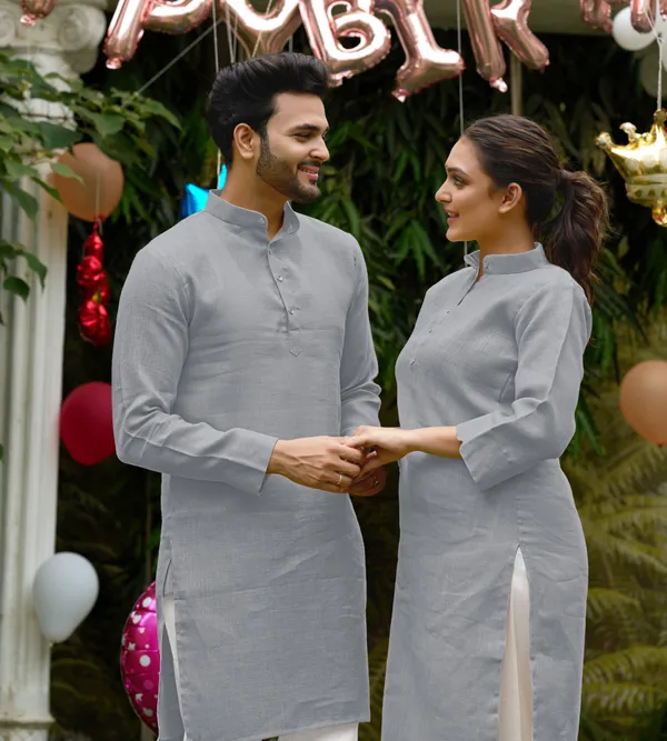 Diamond_Cream_Couple_Dress