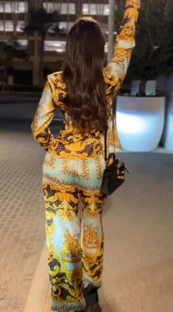 Celebrity_Look_Gold_Baroque_Printed_Co-ord_Set