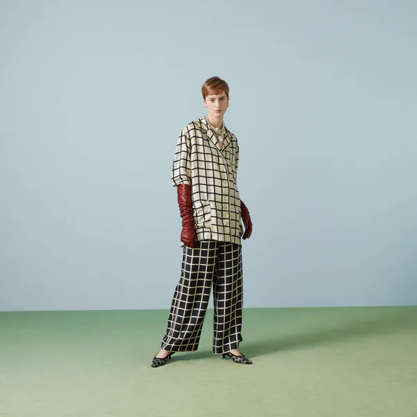 Designer_Readymade_Co-ord_Sets_3_Pockets_With_Lace_Finished_Borders_Pastel_Grey_Premium_Volvo_Silk_Pant_Suit