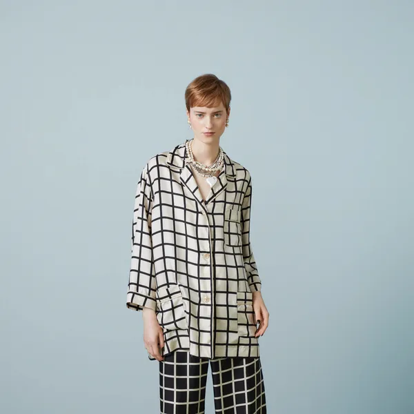Designer_Readymade_Co-ord_Sets_3_Pockets_With_Lace_Finished_Borders_Pastel_Grey_Premium_Volvo_Silk_Pant_Suit