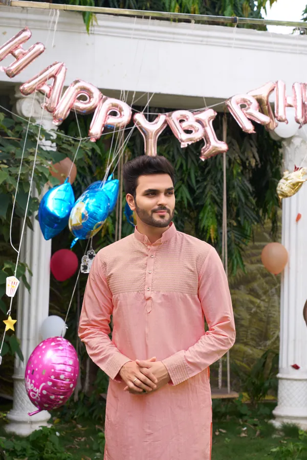 Kiara_Pink_Couple_Dress_Silk_Saree_&_Kurta