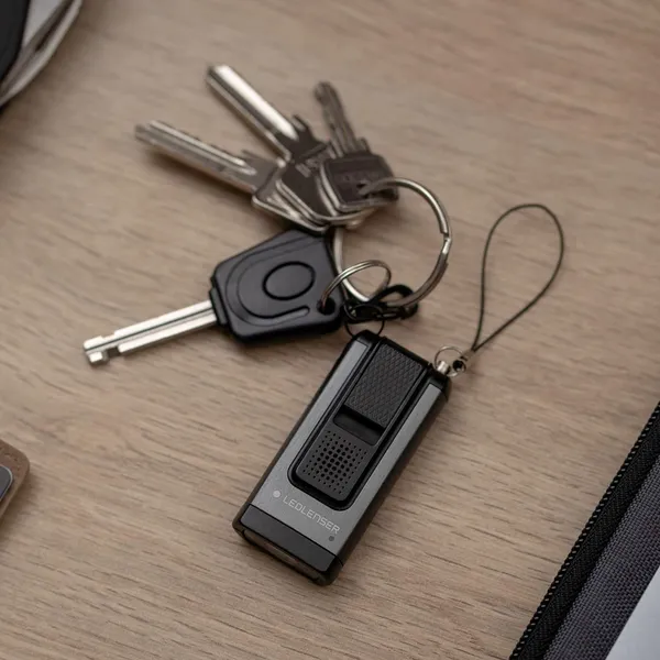 Ledlenser_-_K6R_Rechargeable_Keychain_Flashlight