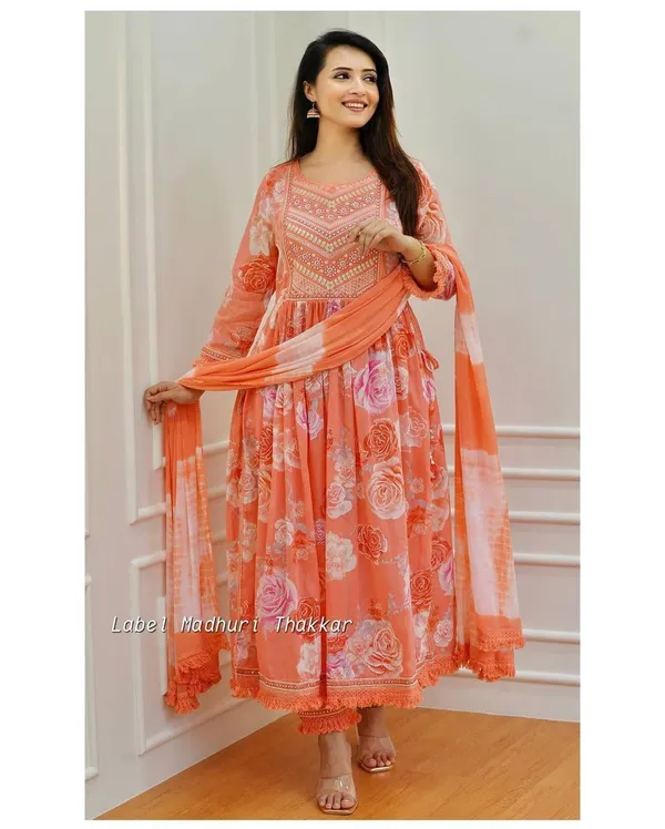 Indian_Women_Rayon_Anarkali_Kurti,_Pant_With_Dupatta_Dress_Set.