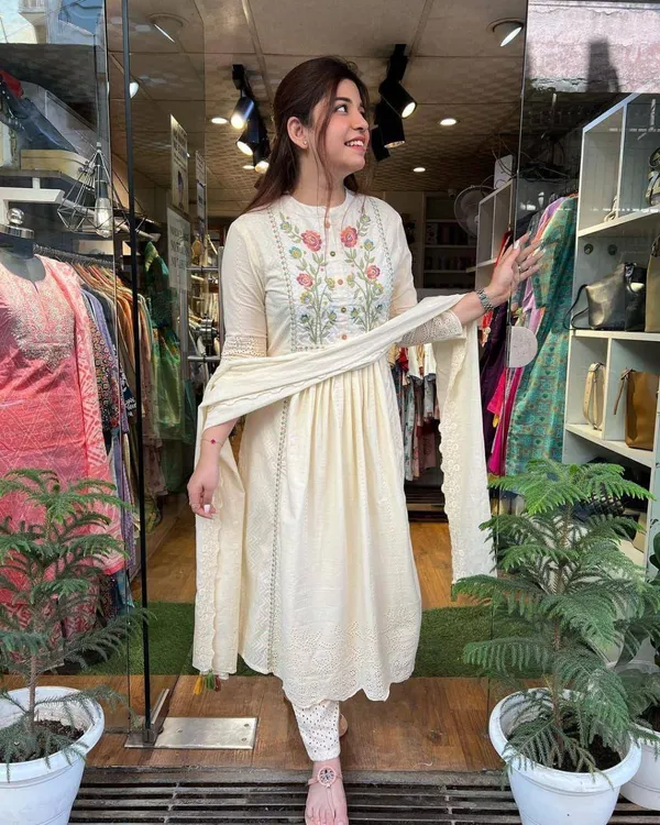 White_Color_Embroidery_Work_Cotton_Fabric_Anarkali_Kurti_Pant_With_Dupatta,_Partywear_Wedding_Girls_Dress