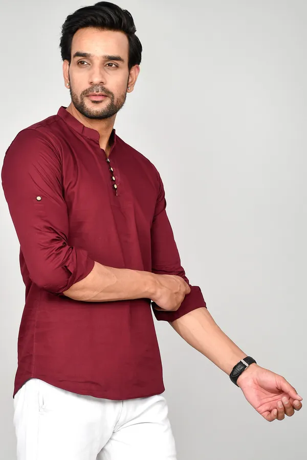 Men_Solid_Straight_Kurta_(Maroon)