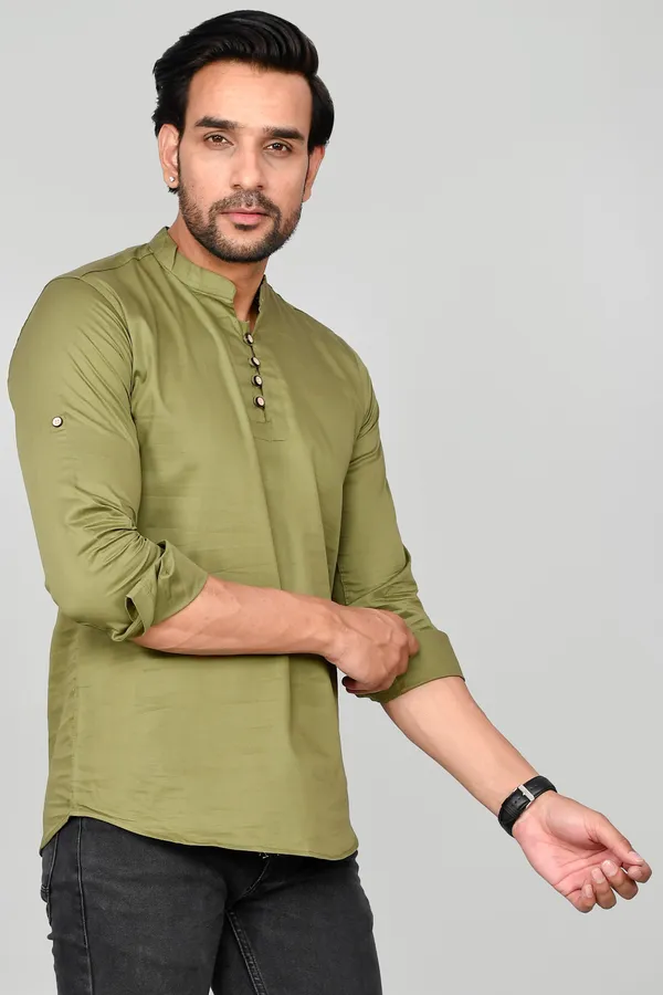 Men_Solid_Straight_Kurta_(Green)