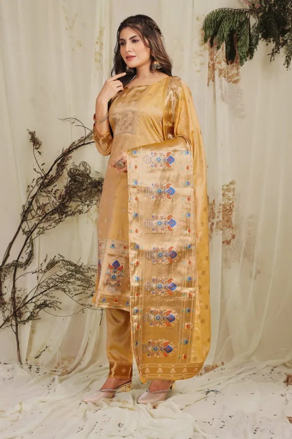Green_color_paithani_silk_stitched_dress