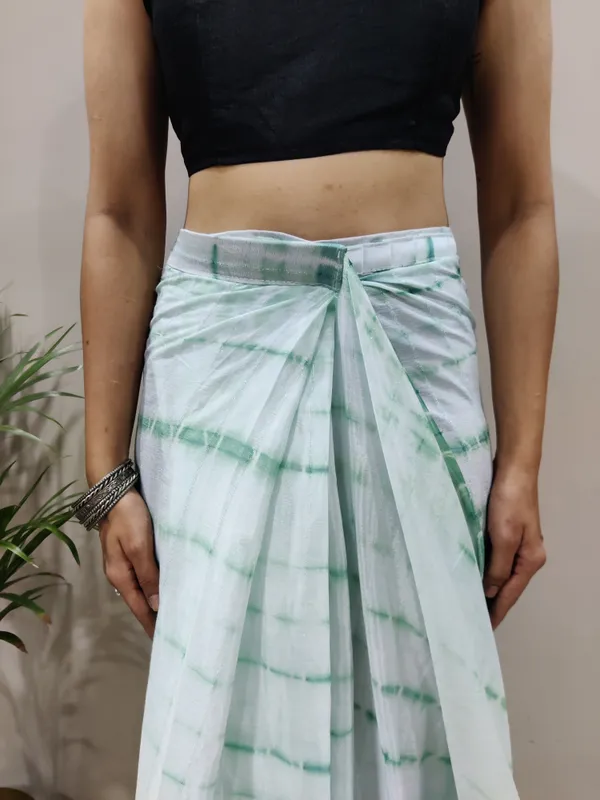 Pre-Stitched_Shibhori_Chinon_Chiffon_Saree_In_Off_White_And_Grey
