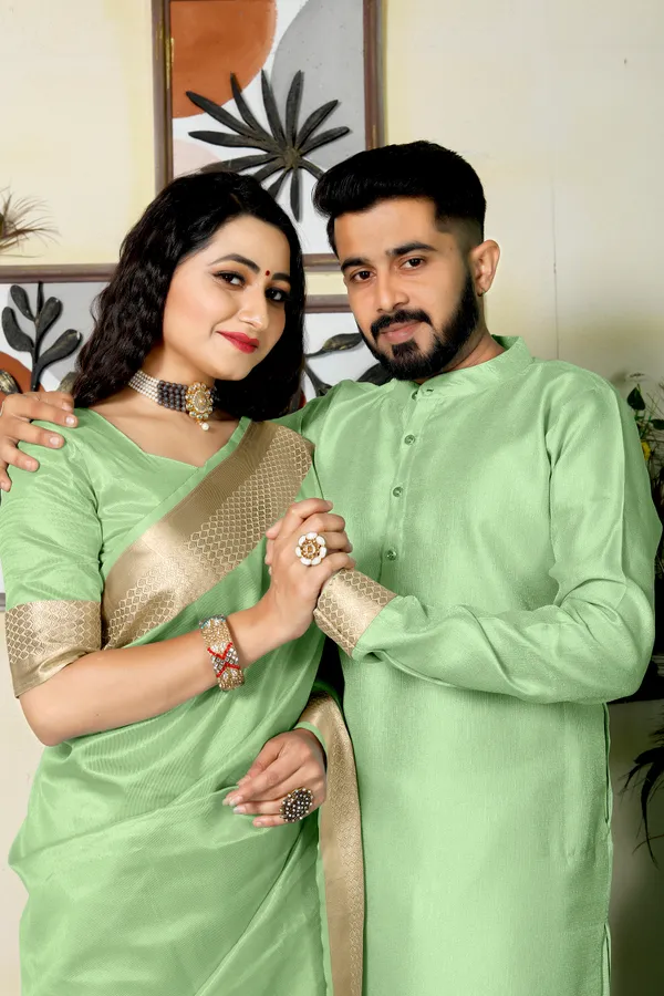 Couple_Combo_Dress_Silk_Saree_and_Kurta_Sweetie_Pista