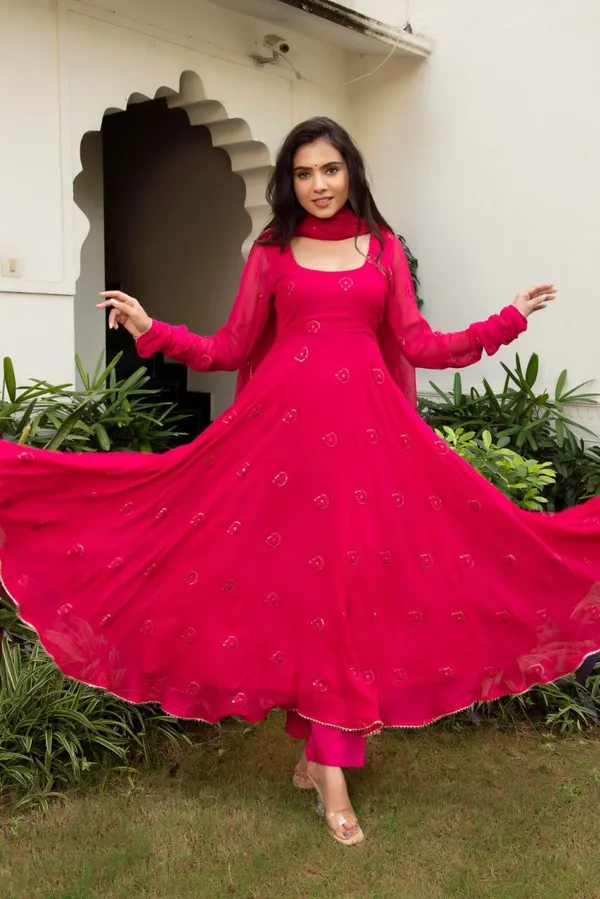 Georgette_with_Complete_Linning_Gown
