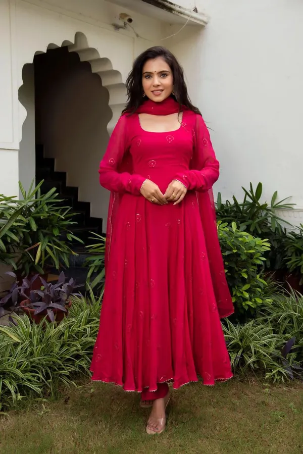 Georgette_with_Complete_Linning_Gown