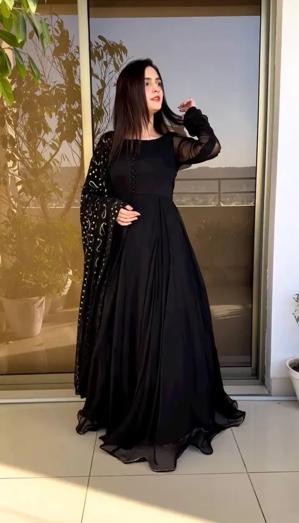 Bollywood_Style_Designer_Anarkali_Gown