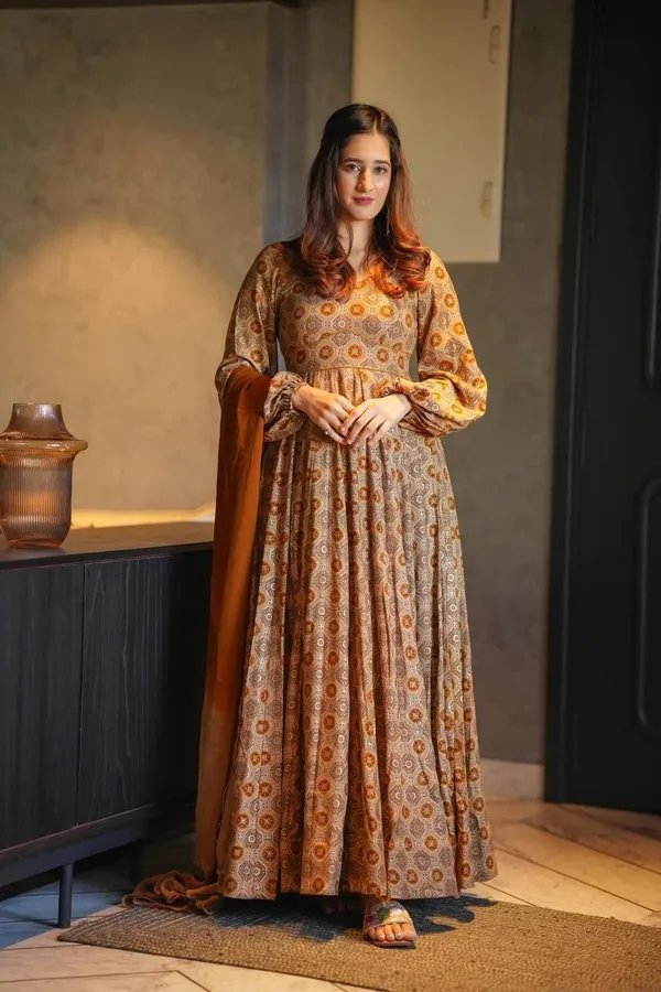 Designer_Printed_Full_Flared_Anarkali_with_dupatta