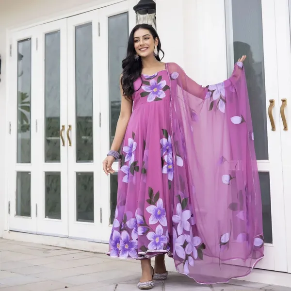 Women_Cotton_Blend_Kurta_Pant_Dupatta_Set
