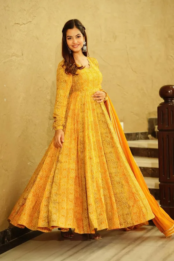Indian_Digital_Printed_Long_Flared_Gown_With_Designer_Dupatta