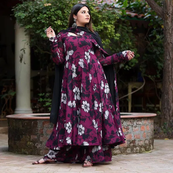 Georgette_Anarkali_Designer_Gown
