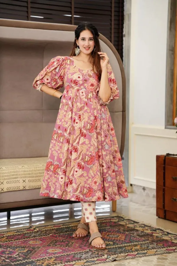 Indian_Festival_Wear_Women_Printed_Muslin_Anarkali_Gown