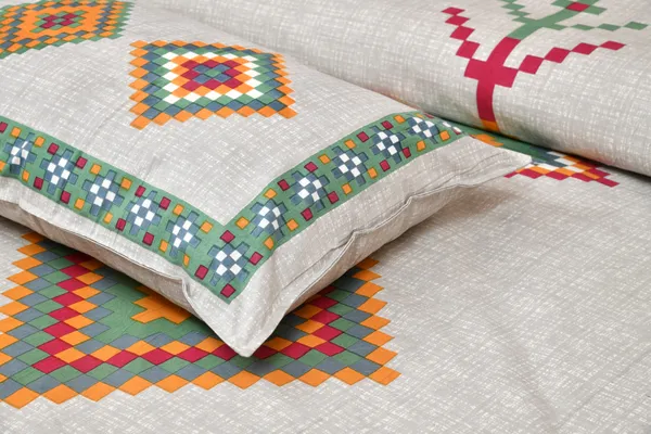 320_TC_King_Size_100%_Cotton__Flat_Bedsheet_With_Two_Pillow_Covers:_Soft_Breathable_and_Stylish(108x108_Inches)