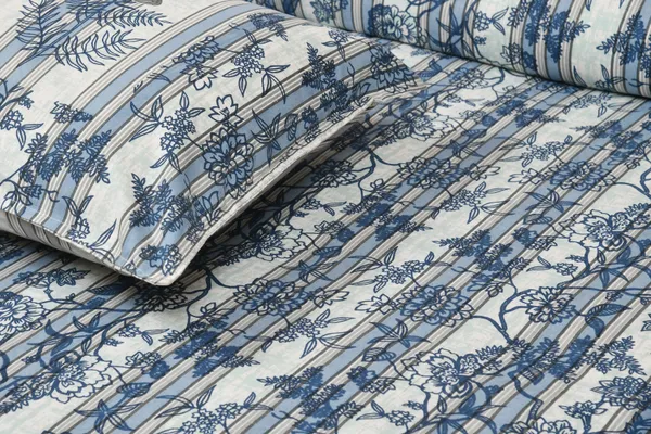 320_TC_King_Size_Premium_100%_Cotton__Fitted_and_Flat_Bedsheet_With_Two_Pillow_Covers_(80x76_Inches)