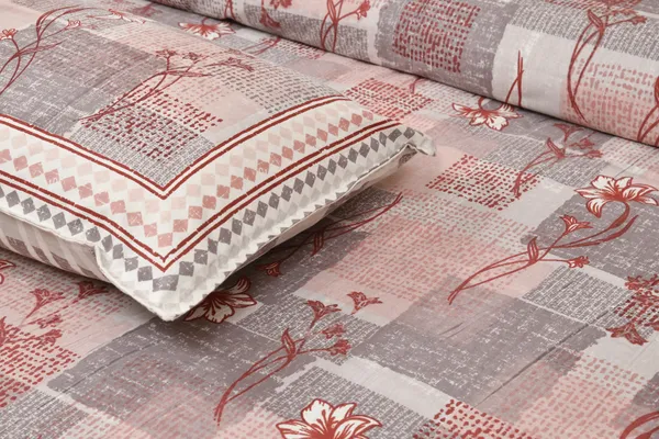 320_TC_Traditional_Floral_Pure_100%_Cotton_King_Size__Fitted_and_Flat_BedSheet(80x76_Inches)