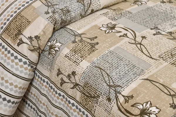 320_TC_Traditional_Floral_Pure_100%_Cotton_King_Size_Flat_BedSheet_(108x108_Inches)