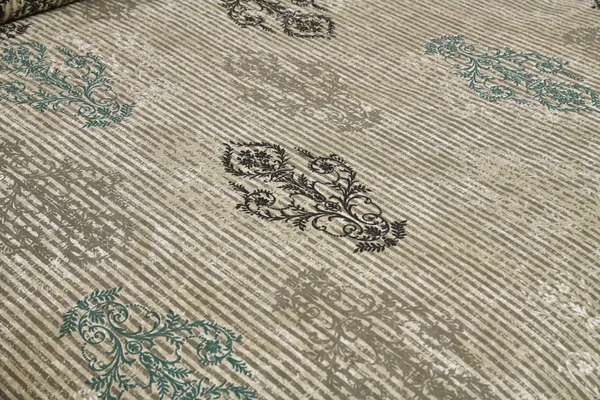 320_TC_Traditional_Floral_Pure_100%_Cotton_King_Size_Flat_BedSheet_(108x108_Inches)