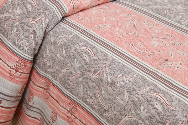 320_TC_Traditional_Floral_Pure_100%_Cotton_King_Size__Fitted_and_Flat_BedSheet(80x76_Inches)