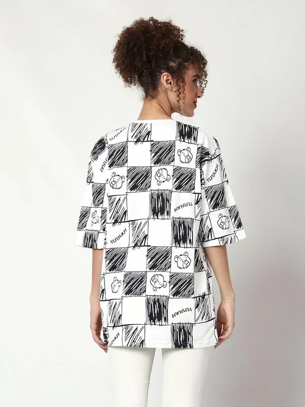 Lauren_Adams_Oversized_Printed_T-shirt_for_Women