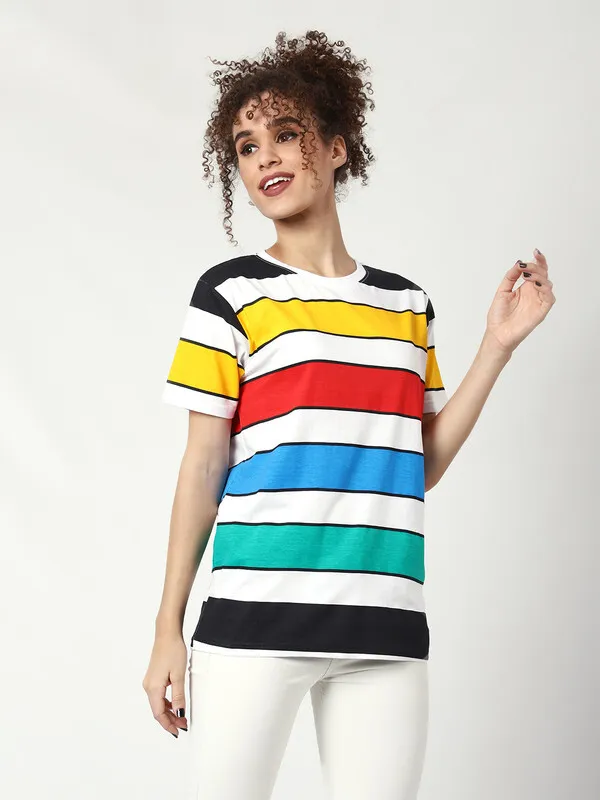 Lauren_Adams_Round_Neck_Multicolor_All_over_Printed_T-shirt_for_Women