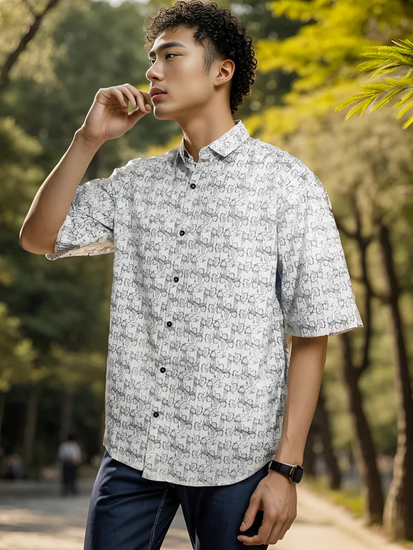 Lauren_Adams_Oversized_Shirt_for_Men_White_Printed