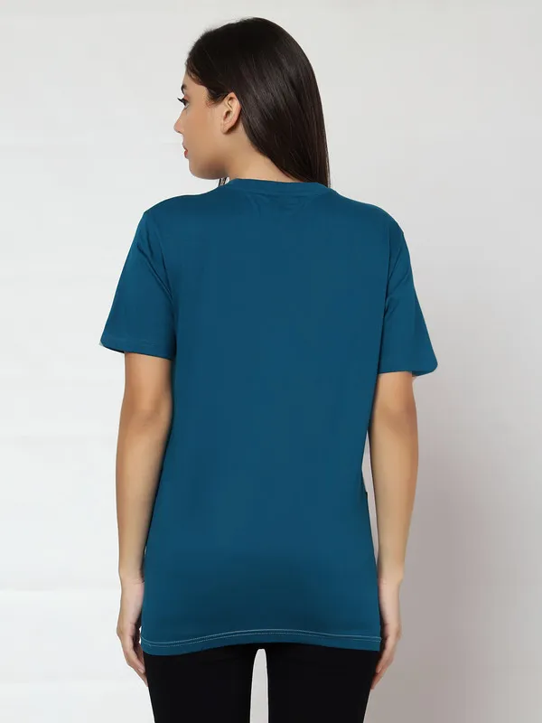 Lauren_Adams_Round_Neck_Colorblock_Embroidered_Tshirt_For_Women