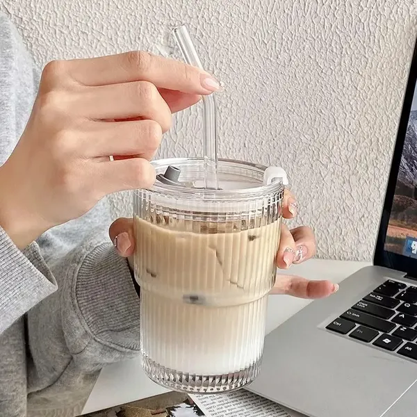 KELVEE_Glass_Water_Tumbler_with_Straw_and_Lid_Sealed_Carry_On_Thick_Wall_Iced_Coffee_Cup_Glass_Cup_for_Water,_Iced_Tea_Fruit_Juice_Set_of_1,_400ml_(Transparent)