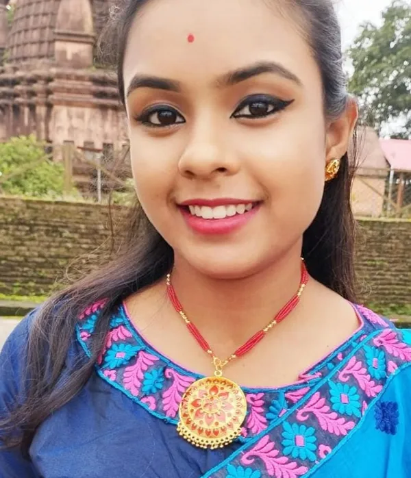 Assamese_Traditional_Red_Meenakari_Japi_Jewellery_Set