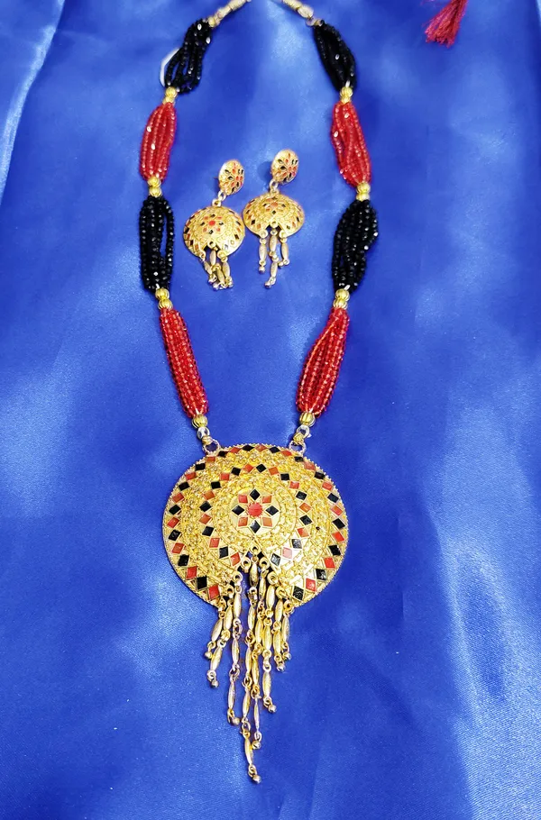 Copper_Based_Assamese_Traditional_Gold_Plated_Red_Black_Meenakari_Japi_Tassel_Jewellery_Set_For_Women_&_Girls