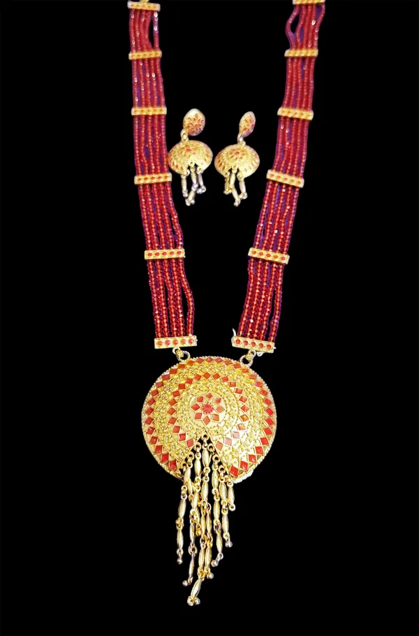 Copper_Based_Assamese_Traditional_Gold_Plated_Red_Colour_Meenakari_Japi_Tassel_Jewellery_Set_For_Women_Girls