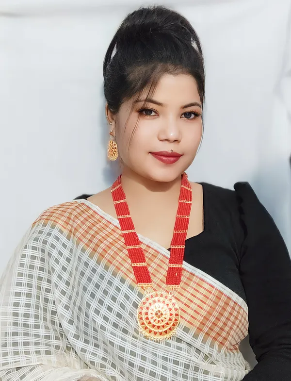 Assamese_Traditional_Gold_Plated_Red_Meenakari_Japi_Tassel_Jewellery_Set_For_Girls_&_Women