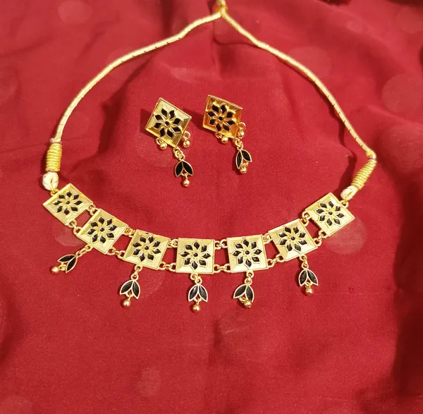 (Pack_Of_2)_Assamese_Traditional_Gold_Plated_Black_Meenakari_Golpata_Necklace_Set_For_Women_&_Girls