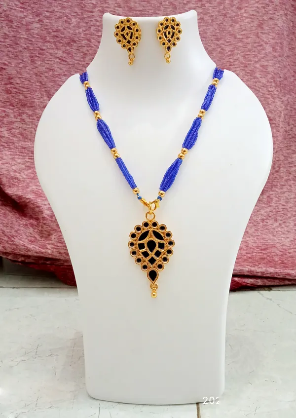Assamese_Traditional_Gold_Plated_Blue_Meenakari_Dugdugi_Tassel_Jewellery_Set_For_Women