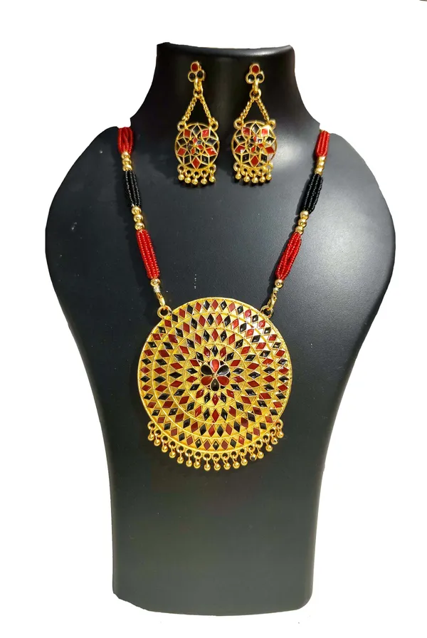 Assamese_Traditional_Gold_Plated_Double_Naka_Red_Black_Meenakari_Japi_Tassel_Jewellery_Set_For_Women_&_Girls