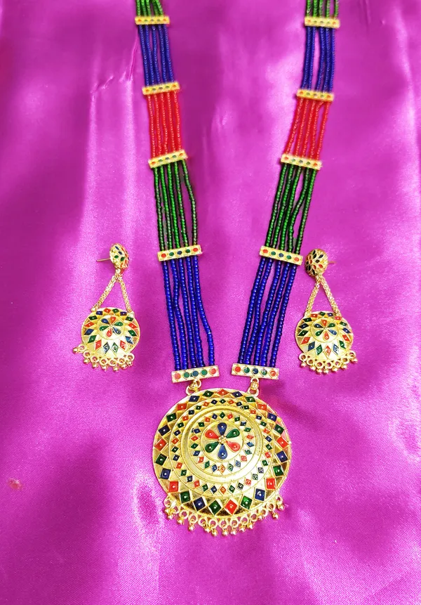 Copper_Based_Assamese_Traditional_Gold_Plated_Multi_Color_Japi_Tassel_Jewellery_Set_For_Women_&_Girls
