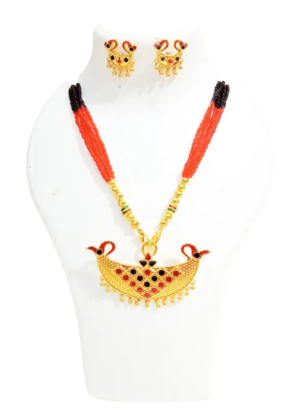 Assamese_Traditional_Gold_Plated_Red_Black_Junbiri_Tassel_Jewellery_Set_For_Women