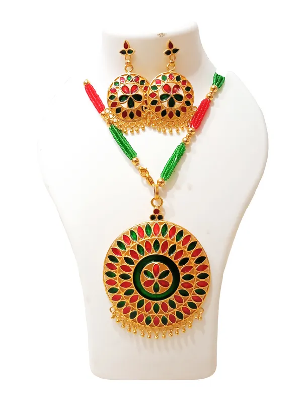 Assamese_Traditional_Gold_Plated_Red_Green_Meenakari_Japi_Tassel_Jewellery_Set_For_Women