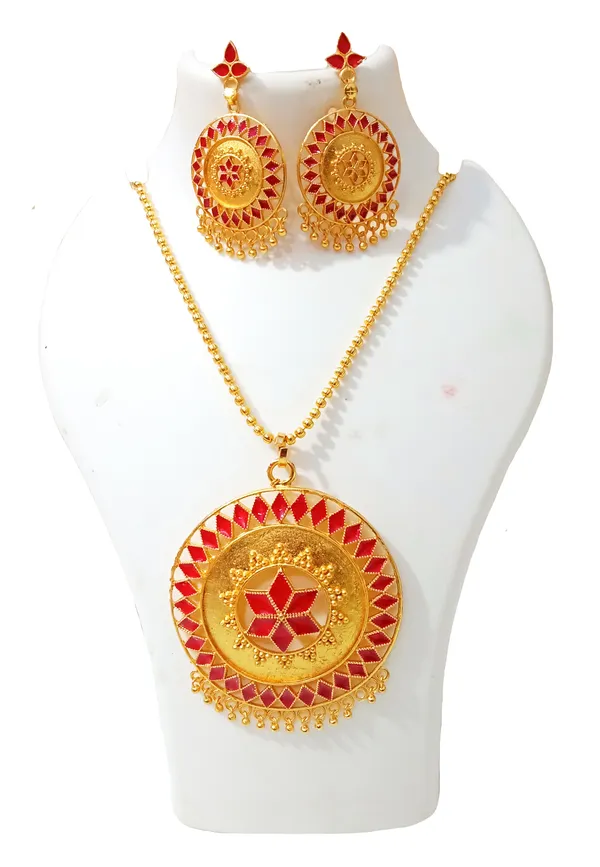 Assamese_Traditional_Gold_Plated_Red_Meenakari_Japi_Chain_Jewellery_Set_For_Women