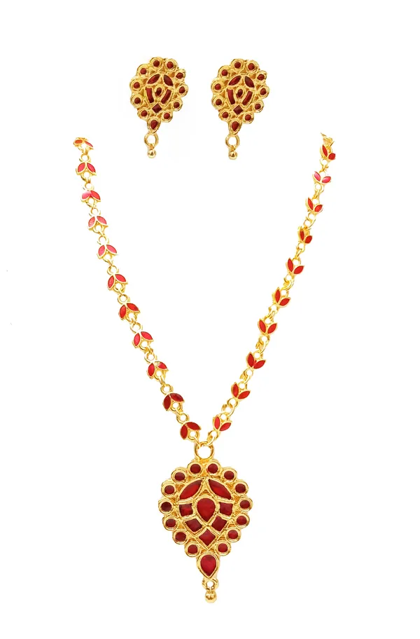 Assamese_Traditional_Gold_Plated_Red_Meenakari_Dugdugi_Chain_Jewellery_Set_For_Women